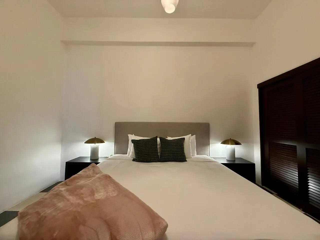 圣胡安Colonial Charm With Balcony Walk To El Morro & Dining公寓 波多黎各