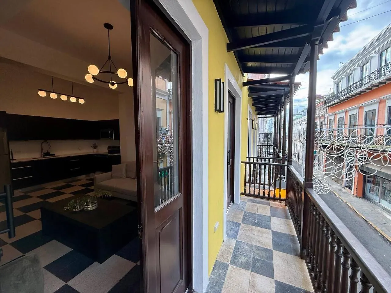 Colonial Charm With Balcony Walk To El Morro & Dining Apartment San Juan